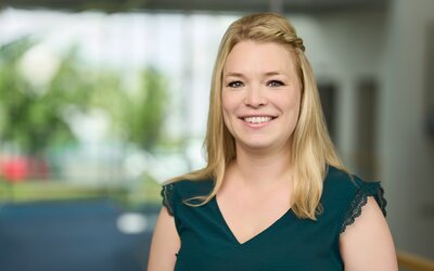 Portrait von Marianna Jünemann, Ansprechpartnerin im Einkauf bei den Eichsfeldwerken