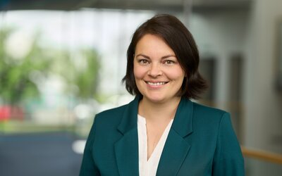 Portrait von Katrin Oberthür, Ansprechpartnerin für das Regionalmanagement bei den Eichsfeldwerken