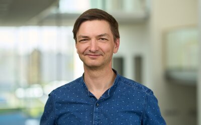 Portrait von Mario Schwarz, Kundenberater für Abwasser und Anschlusswesen bei der EW Wasser
