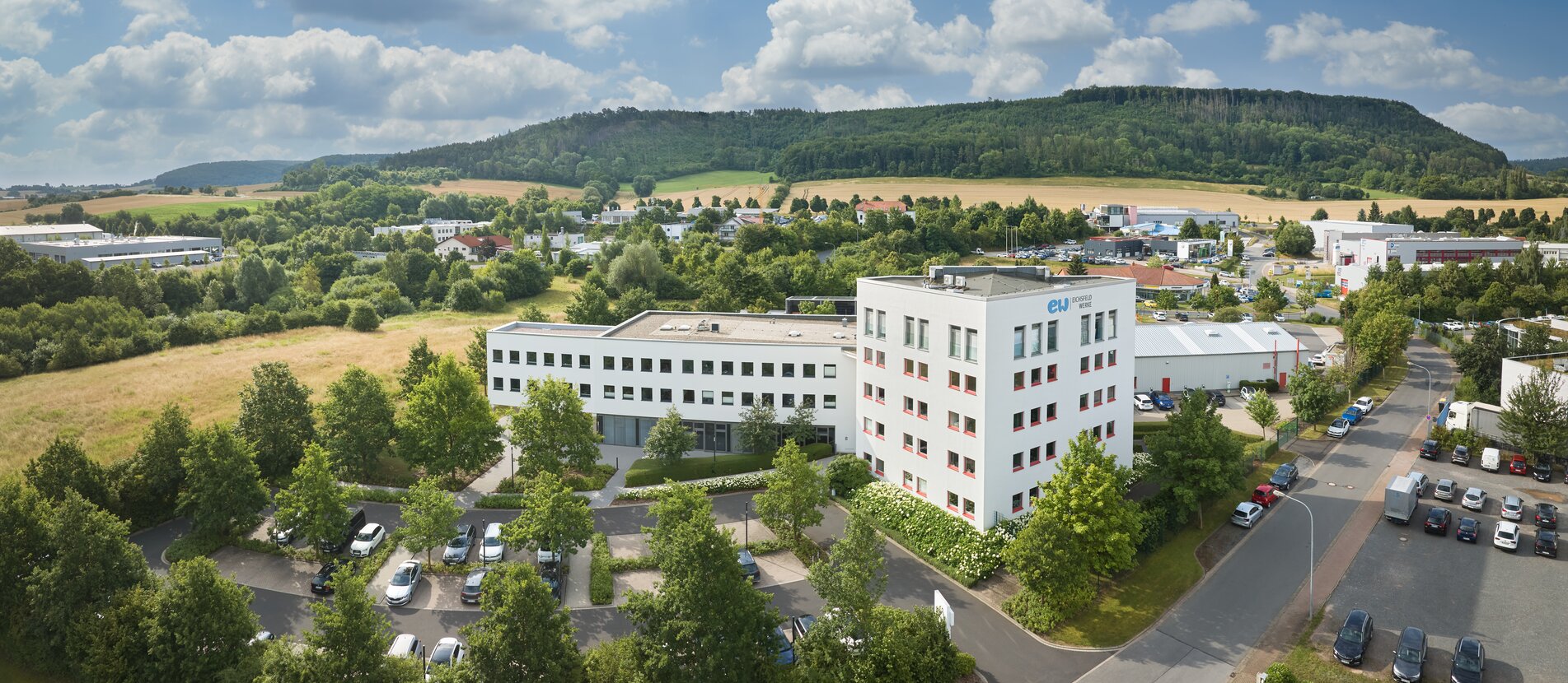 Luftaufnahme der Hauptgeschäftsstelle der Eichsfeldwerke in Heilbad Heiligenstadt